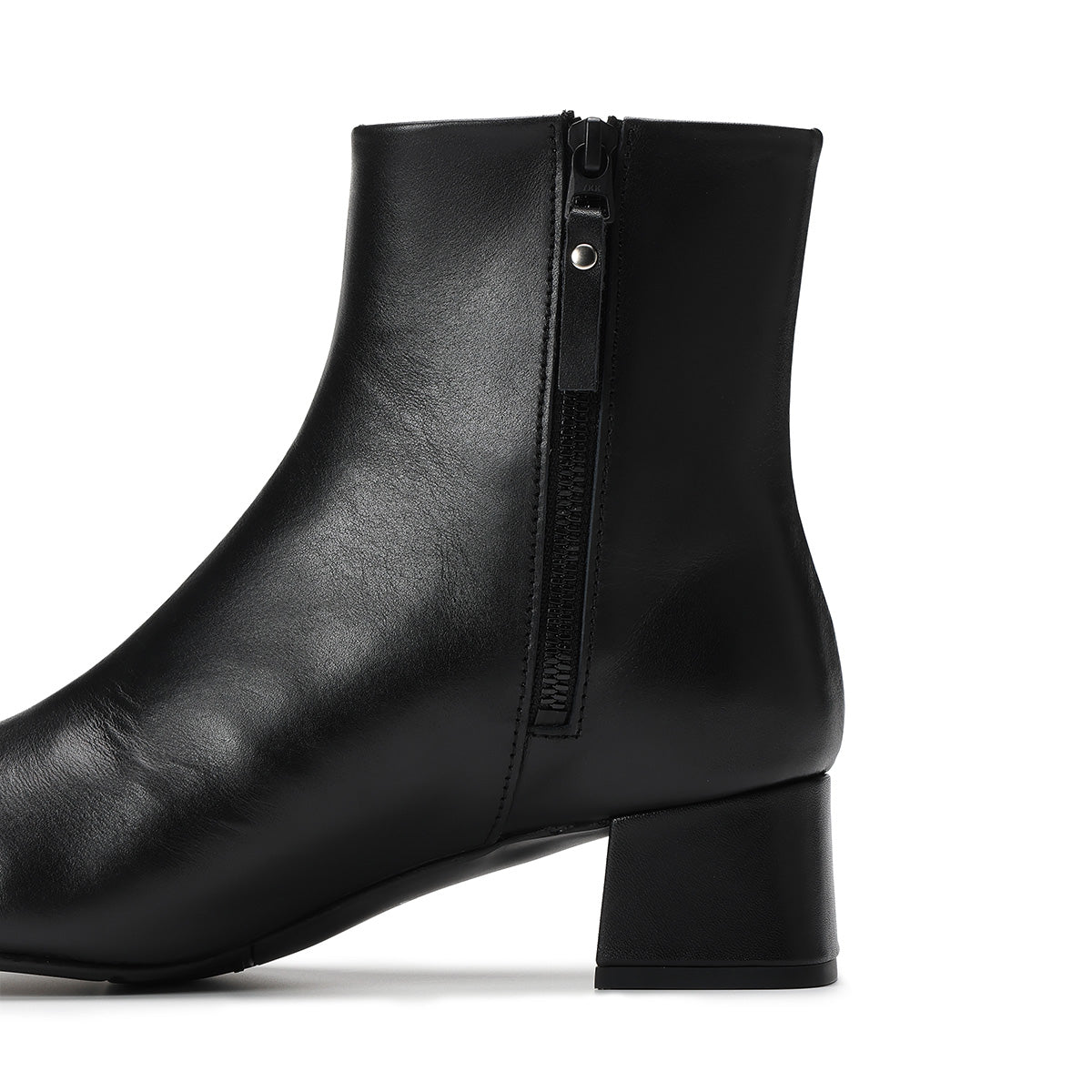 <予約商品>Re : MOGA