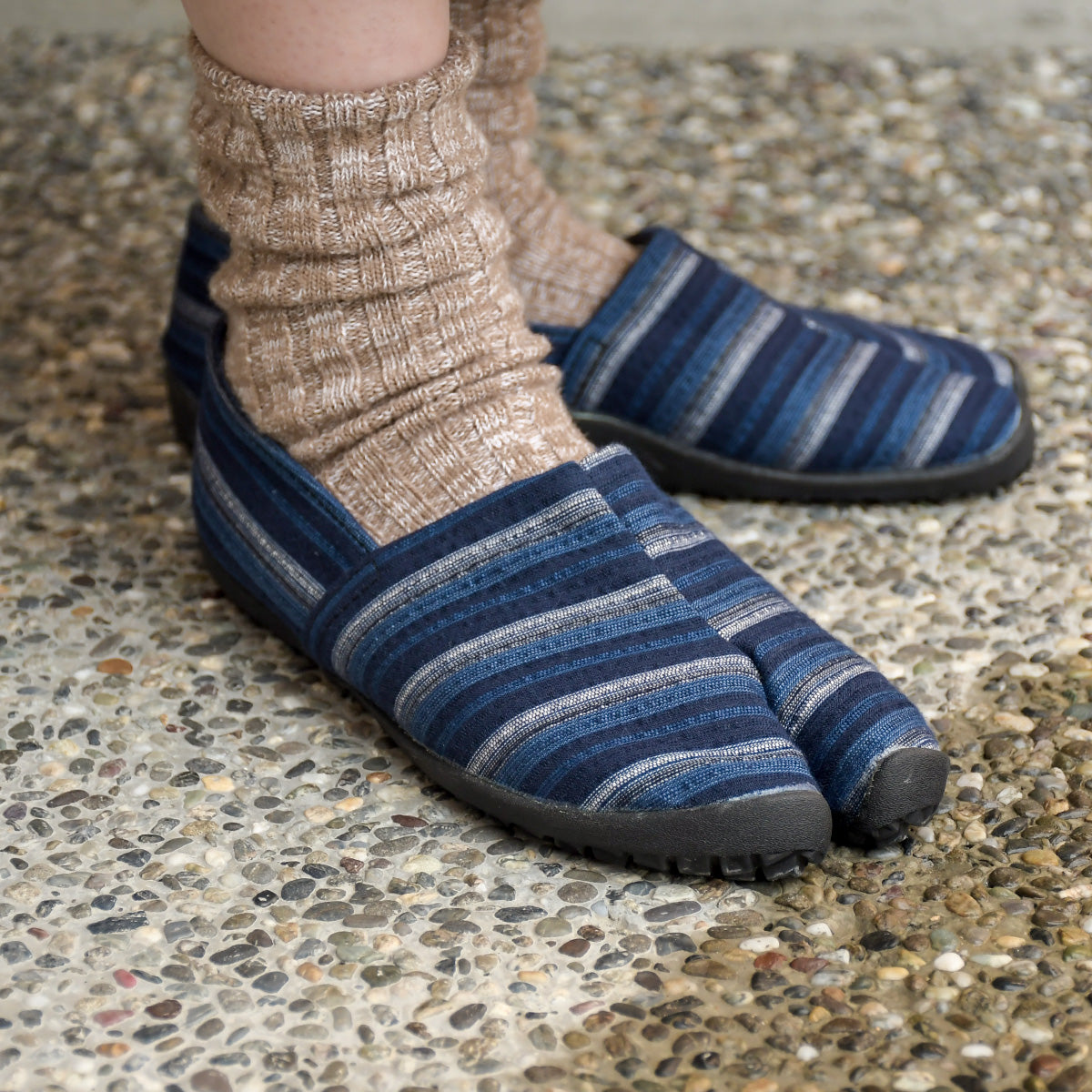 SANCHI tabiRela 藍変り縞