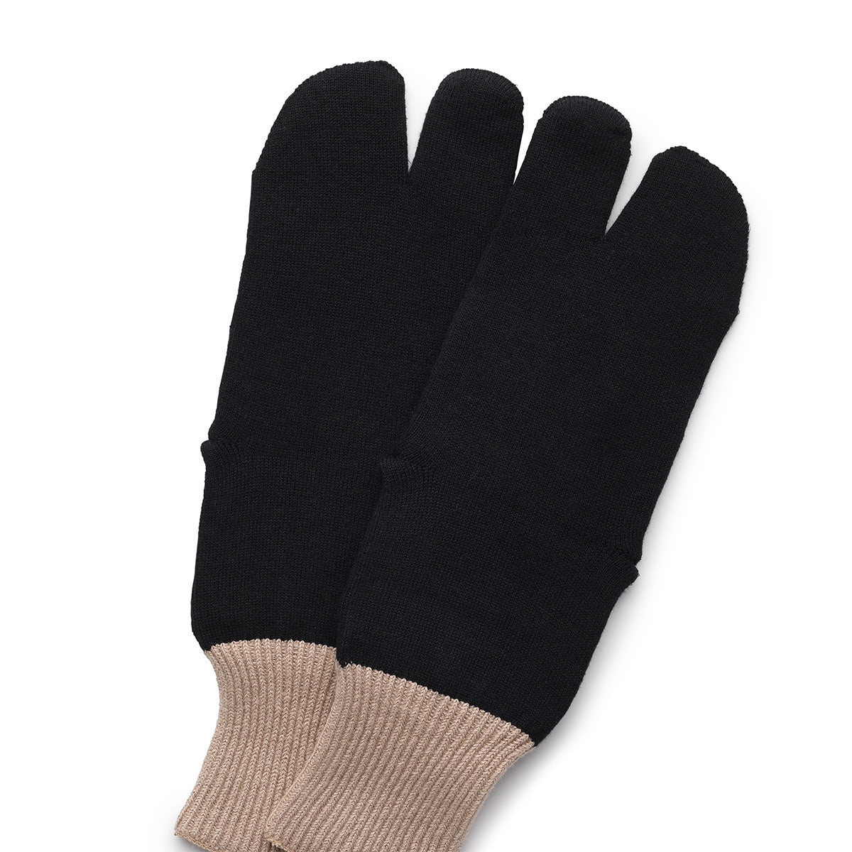 ONEF_cottontabisocks_black_beige_A.jpg
