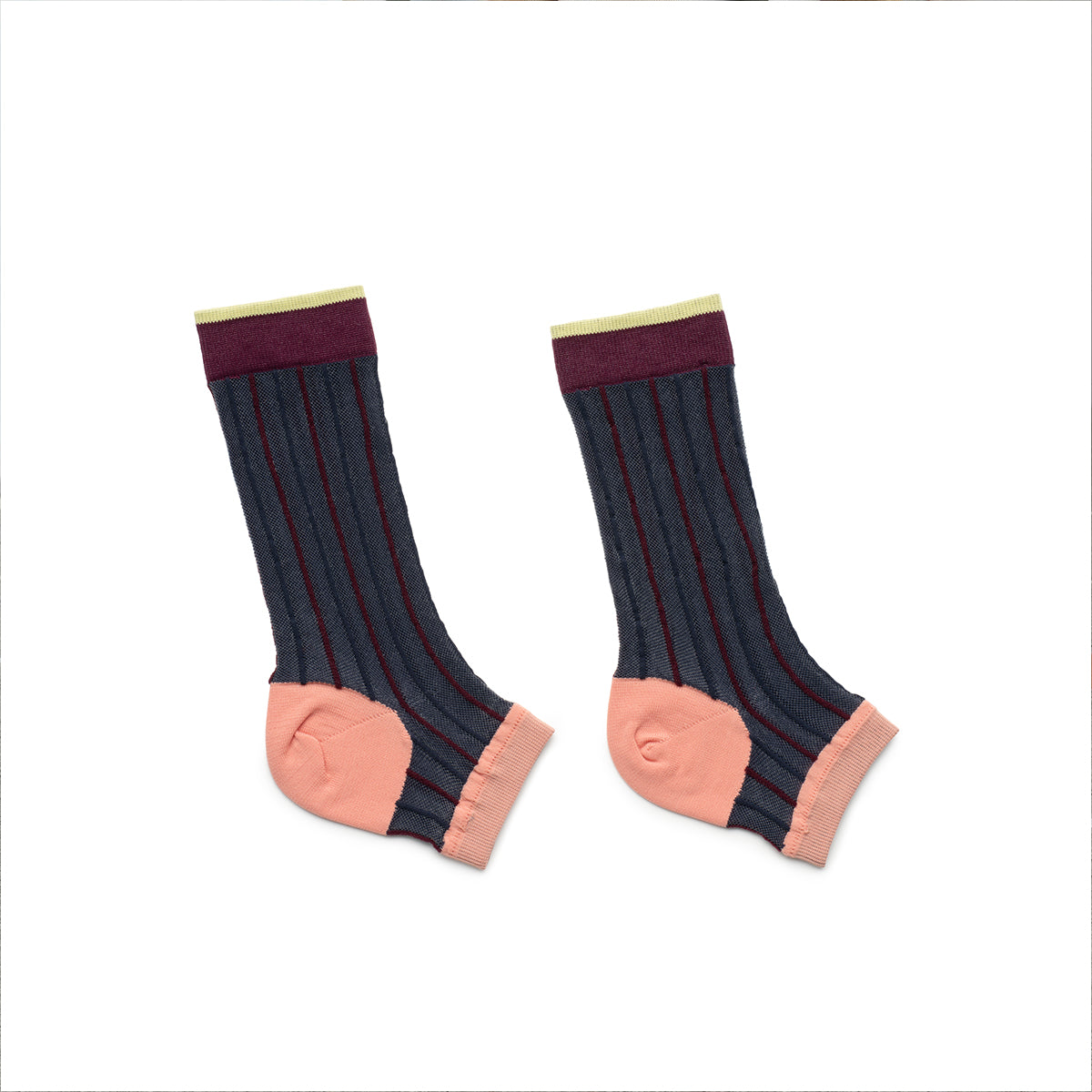 STRIPED SHEER LEGGING SOCKS WINE