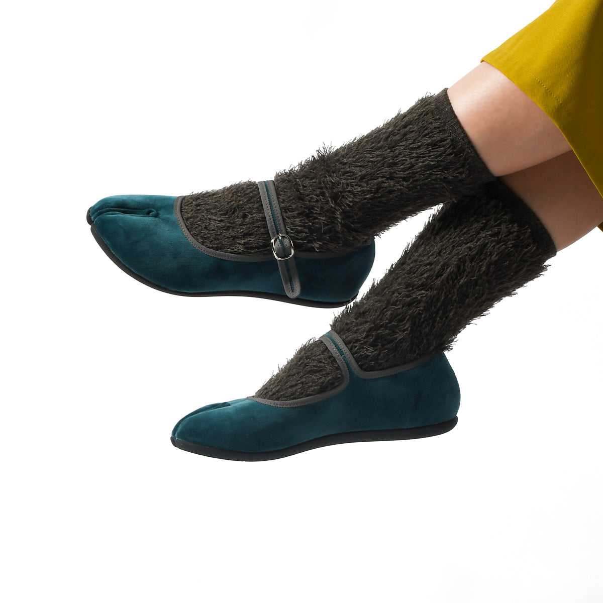 &TABI　もけもけタビソックス　チャコール